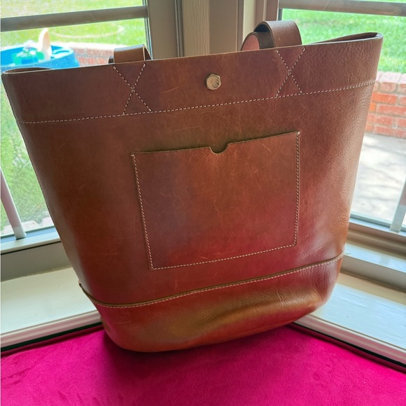 madewell rivet & thread bucket tote bag in cognac - Picture 2 of 14